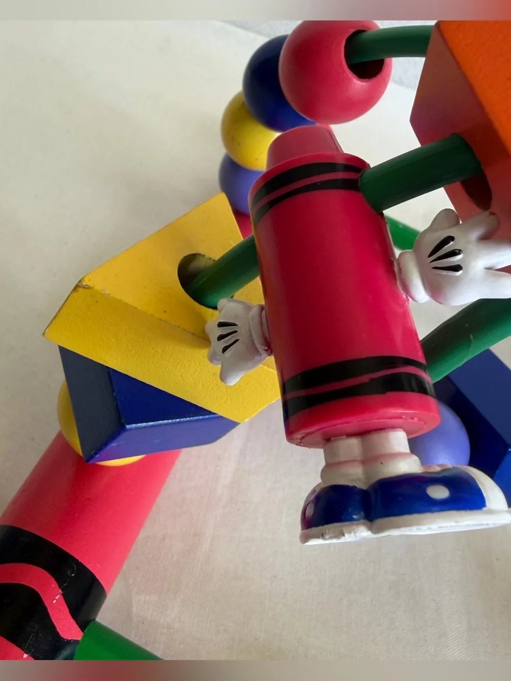 Vintage 2003 Crayola Crayon Bead Maze toddler Toy